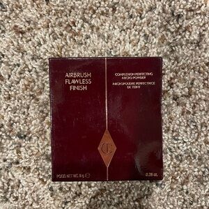 Charlotte Tilbury Flawless Finish Powder